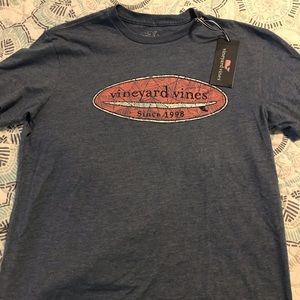 Vineyard Vines Surf T Shirt Small short sleeve